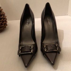 NWOB Nine West Pointy Toe Stiletto Pumps Sz 9